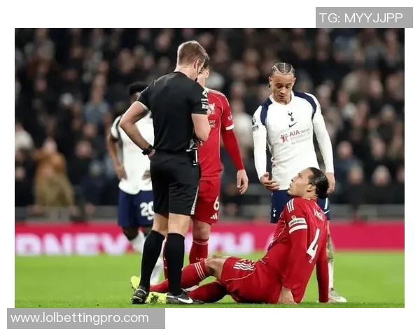 中超激战利物浦与热刺握手言和乌龙球瞬间引发全场热议与十大精彩进球回顾