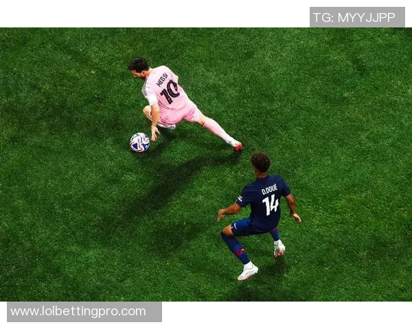 西甲精彩对决巴黎圣日耳曼逆转莱比锡帽子戏法引发全场狂欢