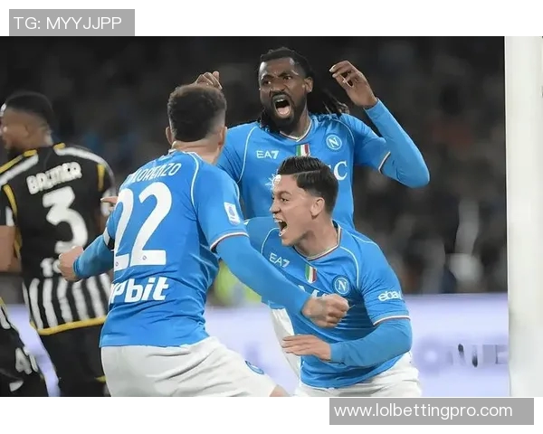 友谊赛精彩回顾：尤文图斯与那不勒斯的7球对决与帽子戏法解析