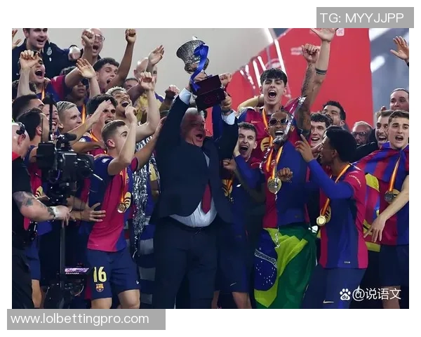 国王杯激战波尔图与巴萨互交白卷乌龙球瞬间点燃全场气氛 国王杯激战波尔图与巴萨互交白卷乌龙球瞬间点燃全场气氛