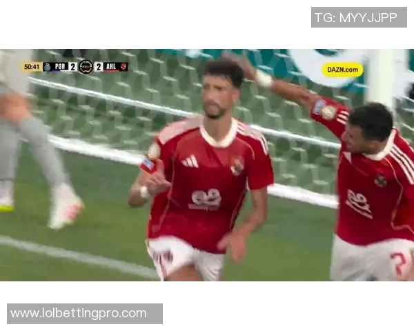 那不勒斯3-0波尔图帽子戏法精彩瞬间引发转会热议